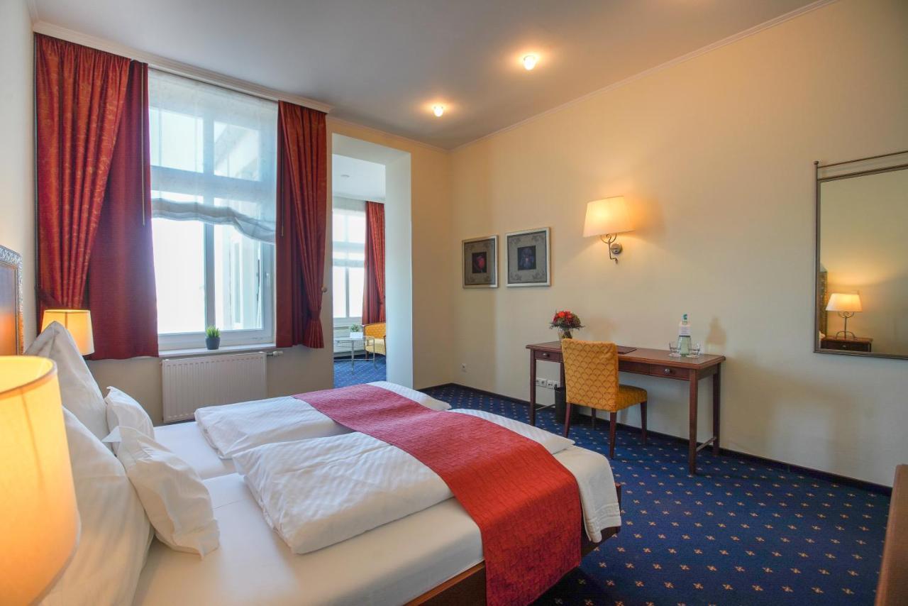 Strandhotel Ostfriesenhof 3*